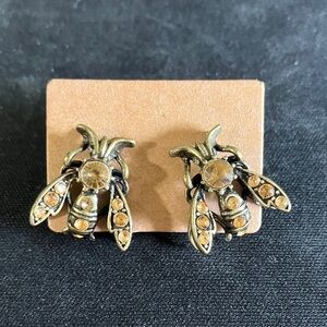Charming‎ Gold Tone Honey Bee Stud Pierced Earrings